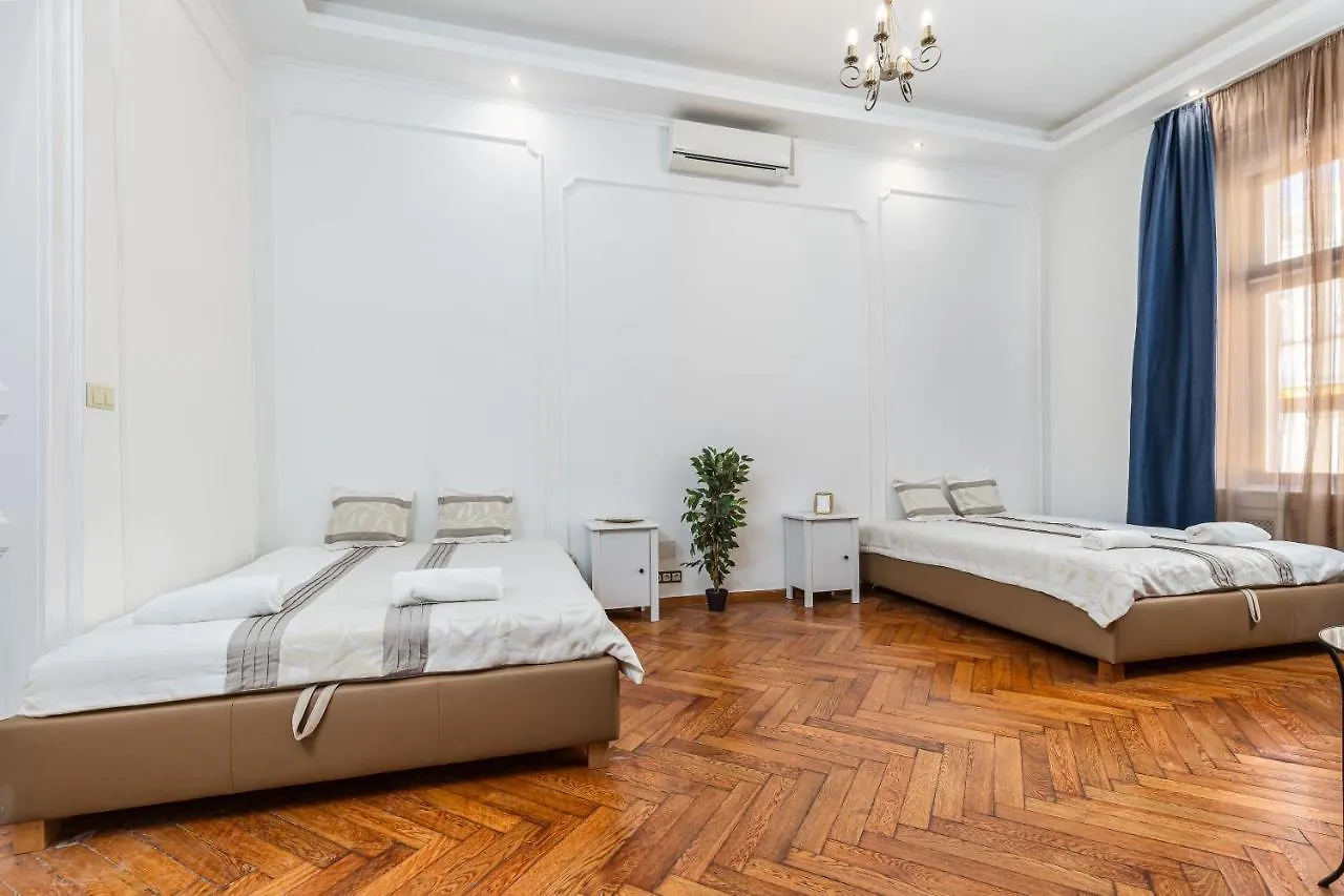 Real Apartments Andrassy Budapest