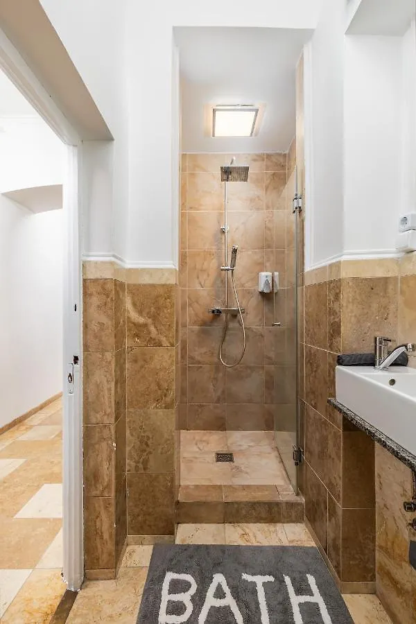 Real Apartments Andrassy Budapest