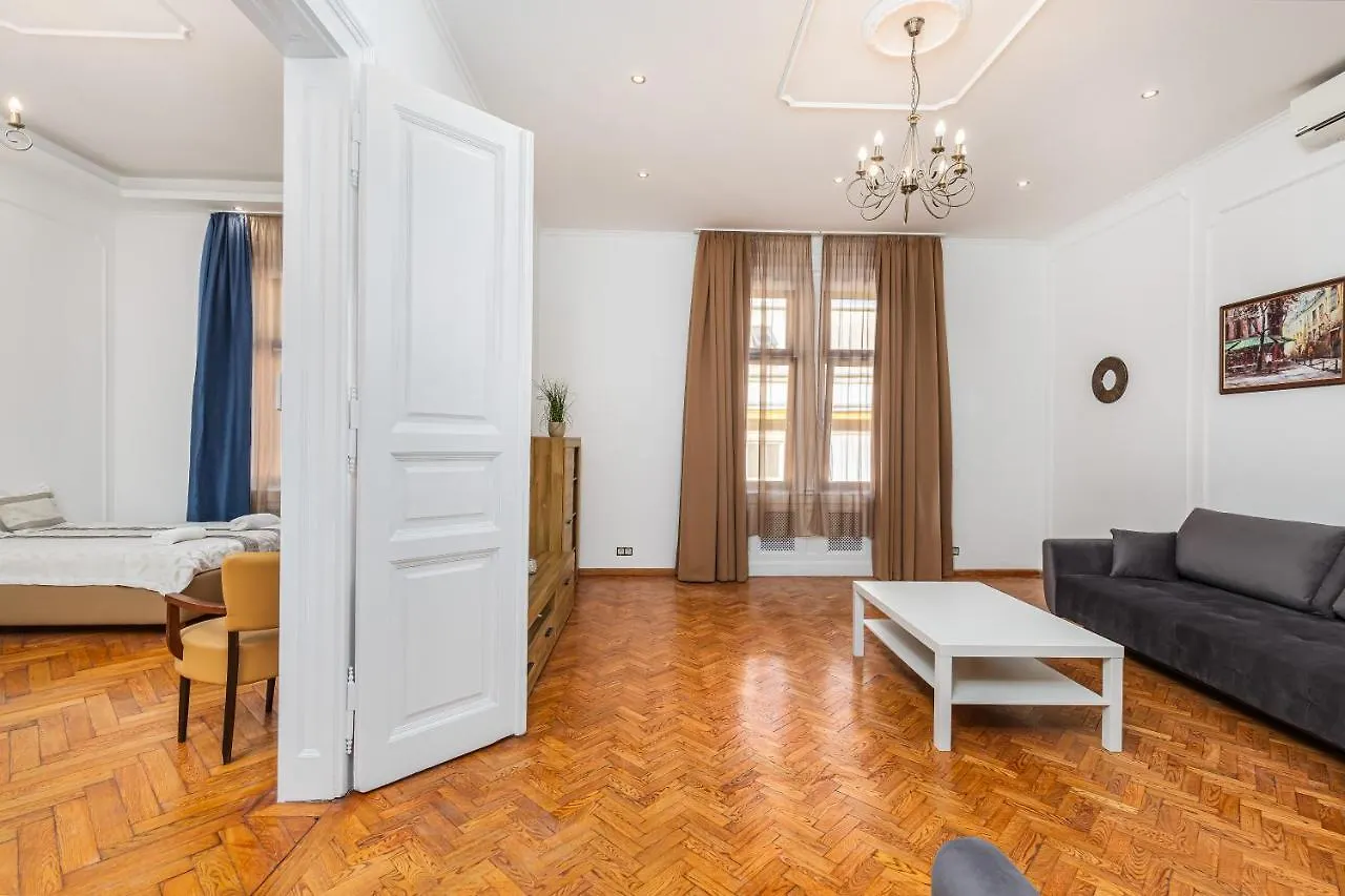 Real Apartments Andrassy Budapest